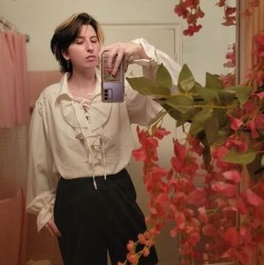 Meet your Posher, Lila